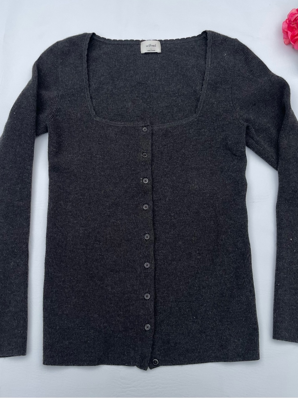 Wilfred Dark Charcoal Button-Front Scoop sweater shirt size L